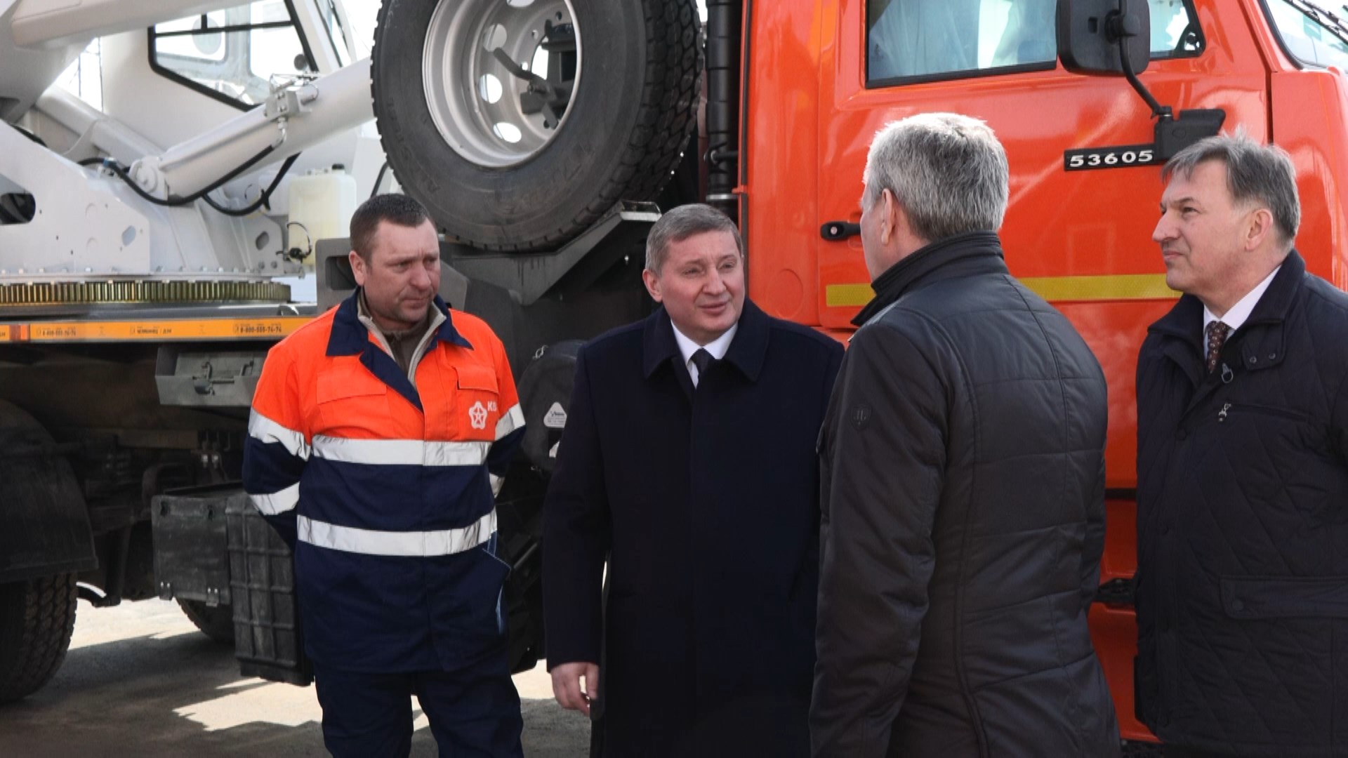 Губернатор Волгоградской области: «Будут достойные условия – качество услуг ЖКХ будет выше»
